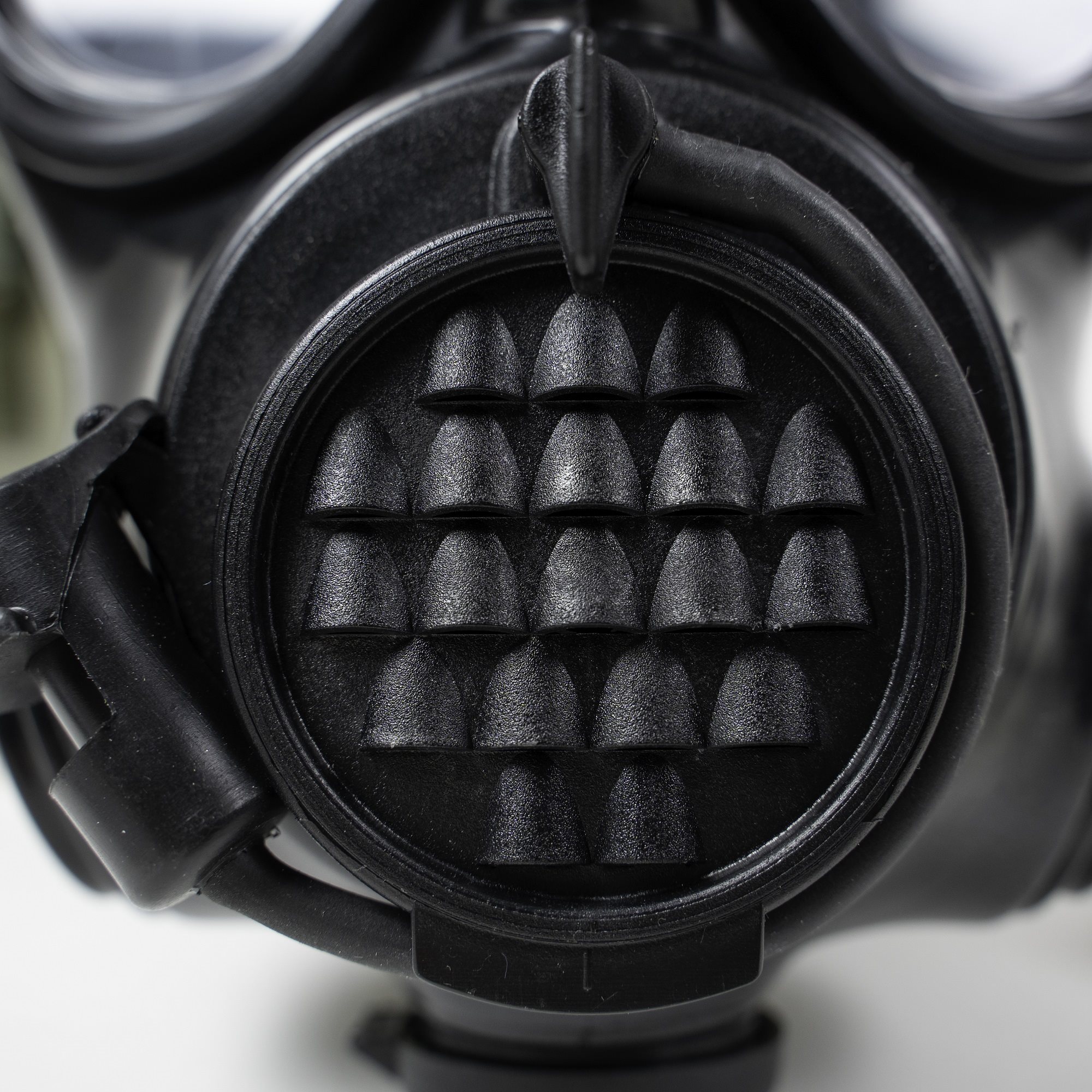 Maska plynová OM-90 + oblek JP-90 v použité brašně vel. 2