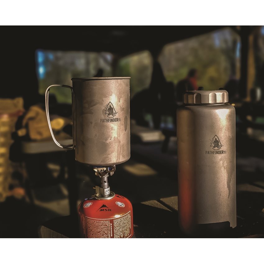 Láhev 1050 ml TITAN