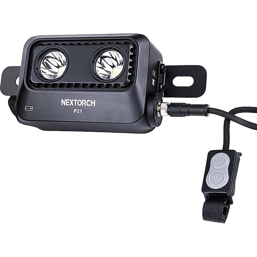 Štítové světlo P21 3000 lumenů
