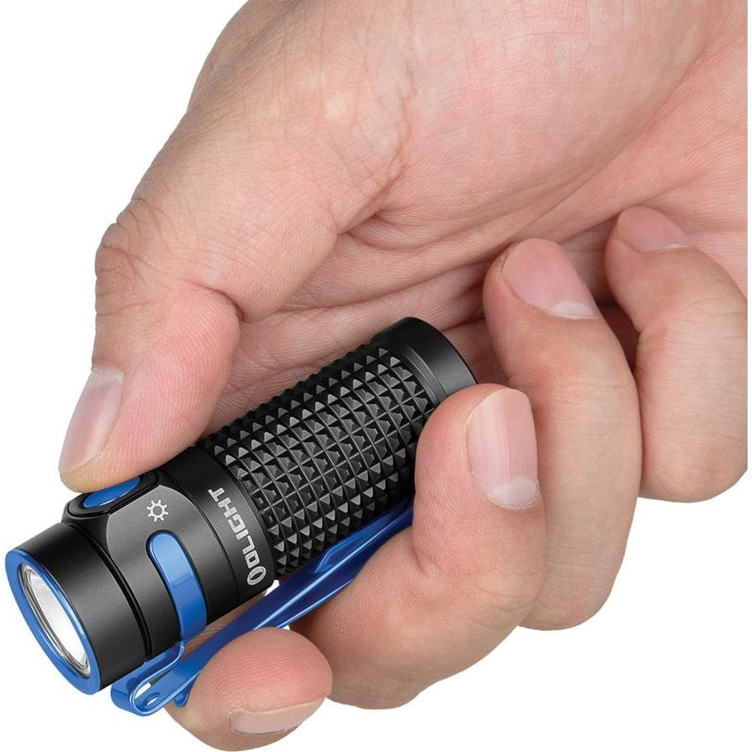 Svítilna BATON 4 PREMIUM s dobíjecím pouzdrem