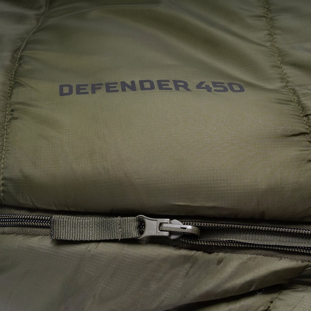Spacák mumie čtyřsezonní DEFENDER 450 ZELENÝ